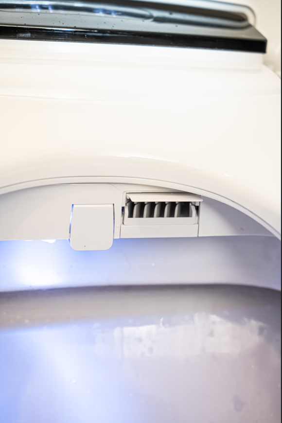 Tapa de Baño Japonés (Bidet Inteligente - Panel Lateral)